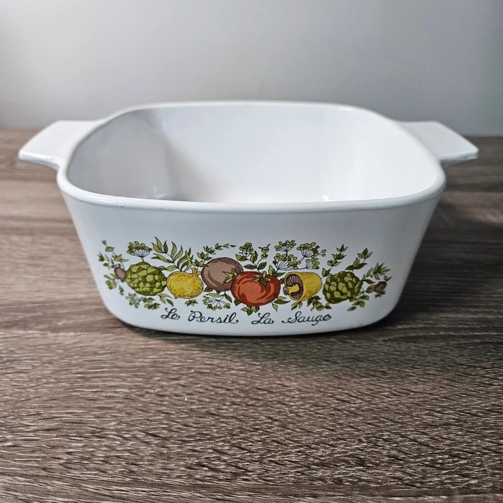 Corning Ware Spice of Life 1.5 Qt Casserole Dish A-1 1/2-B Le Persil La Sauge